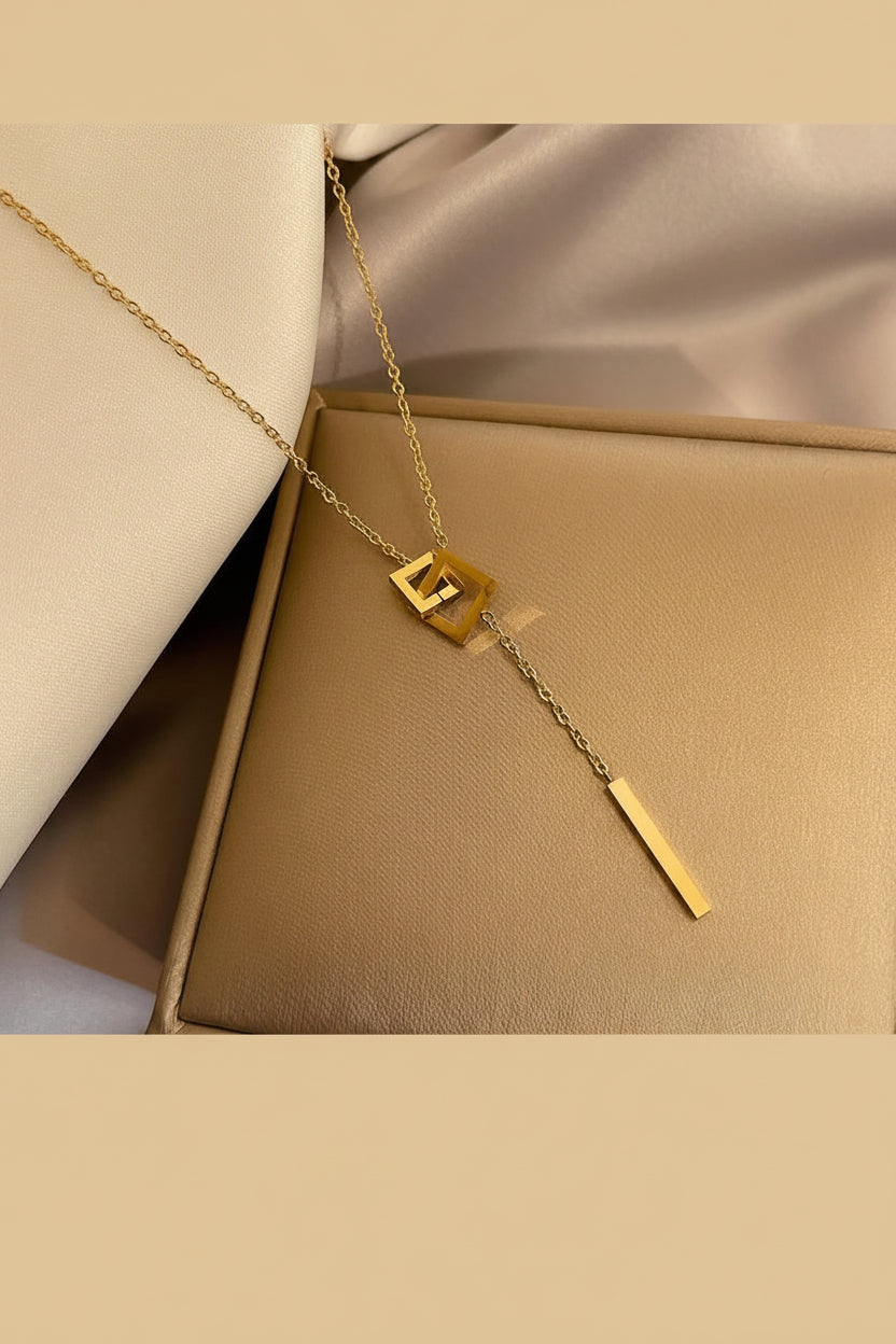 Ring Buckle Necklace