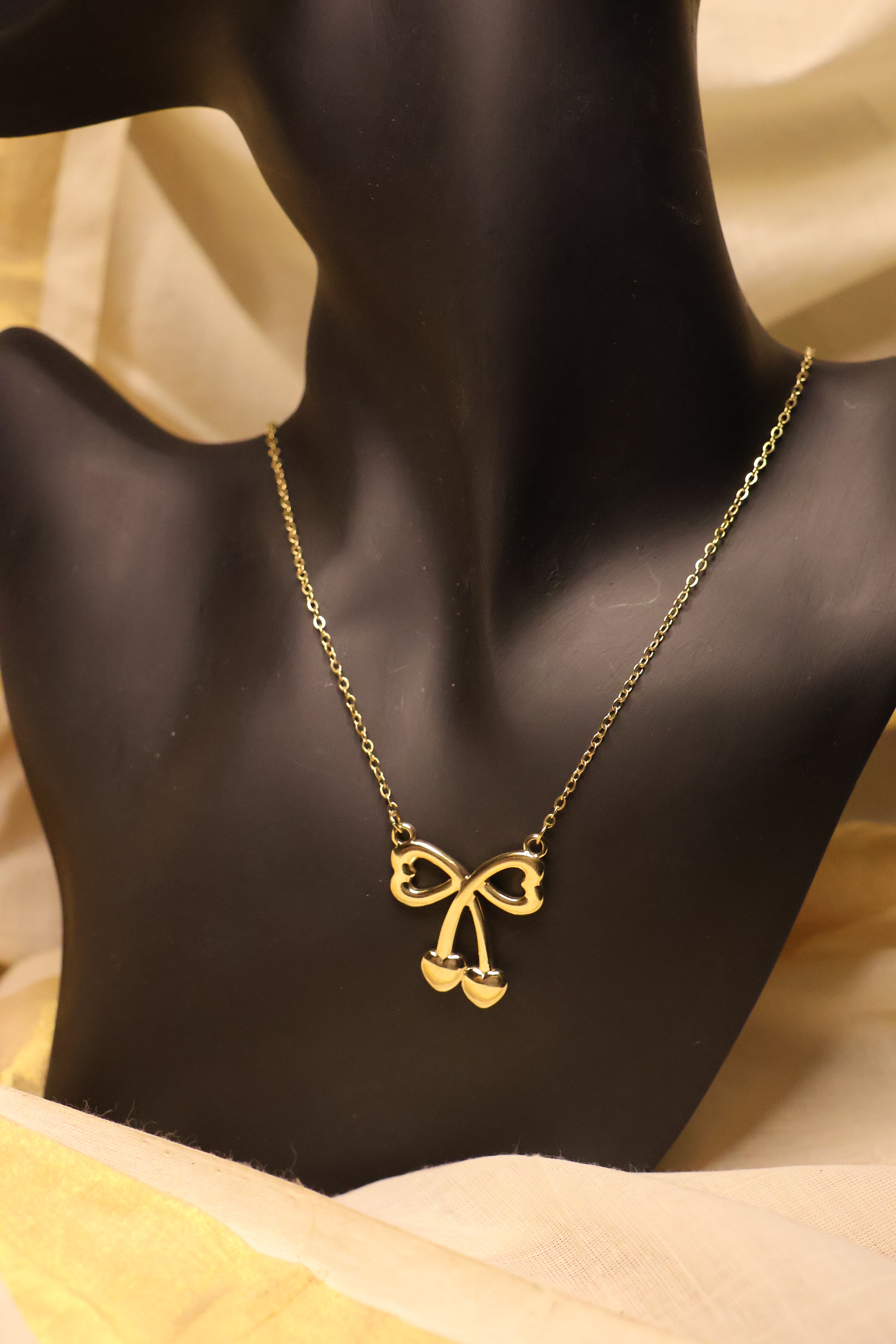 Three piece Necklace Set