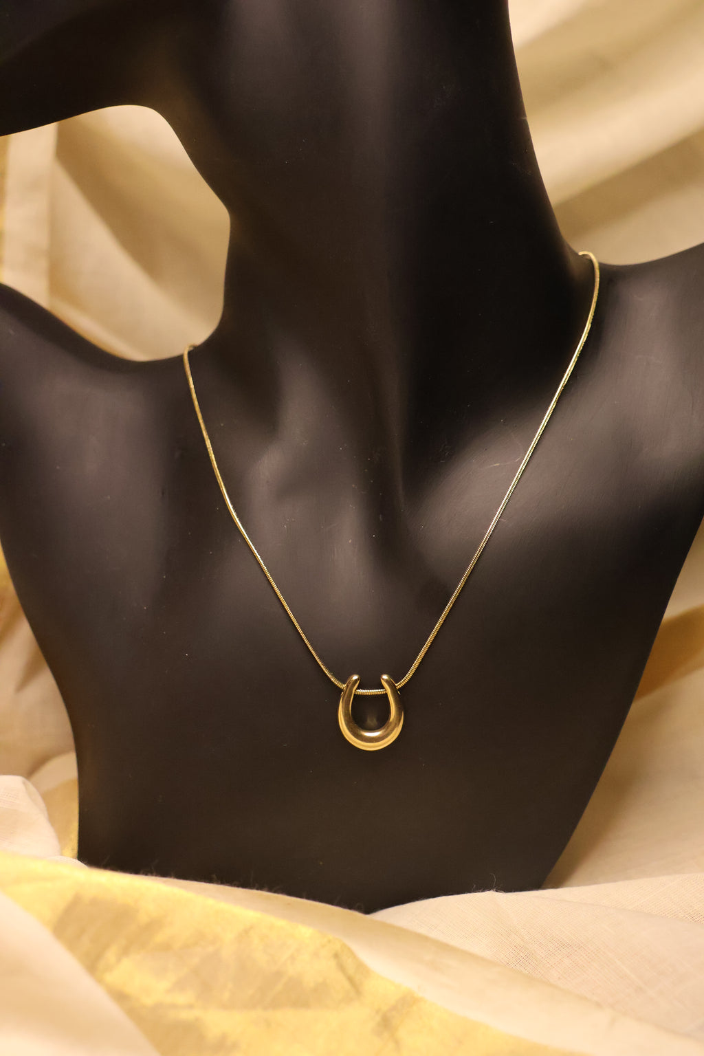 U Shape Pendant Necklace