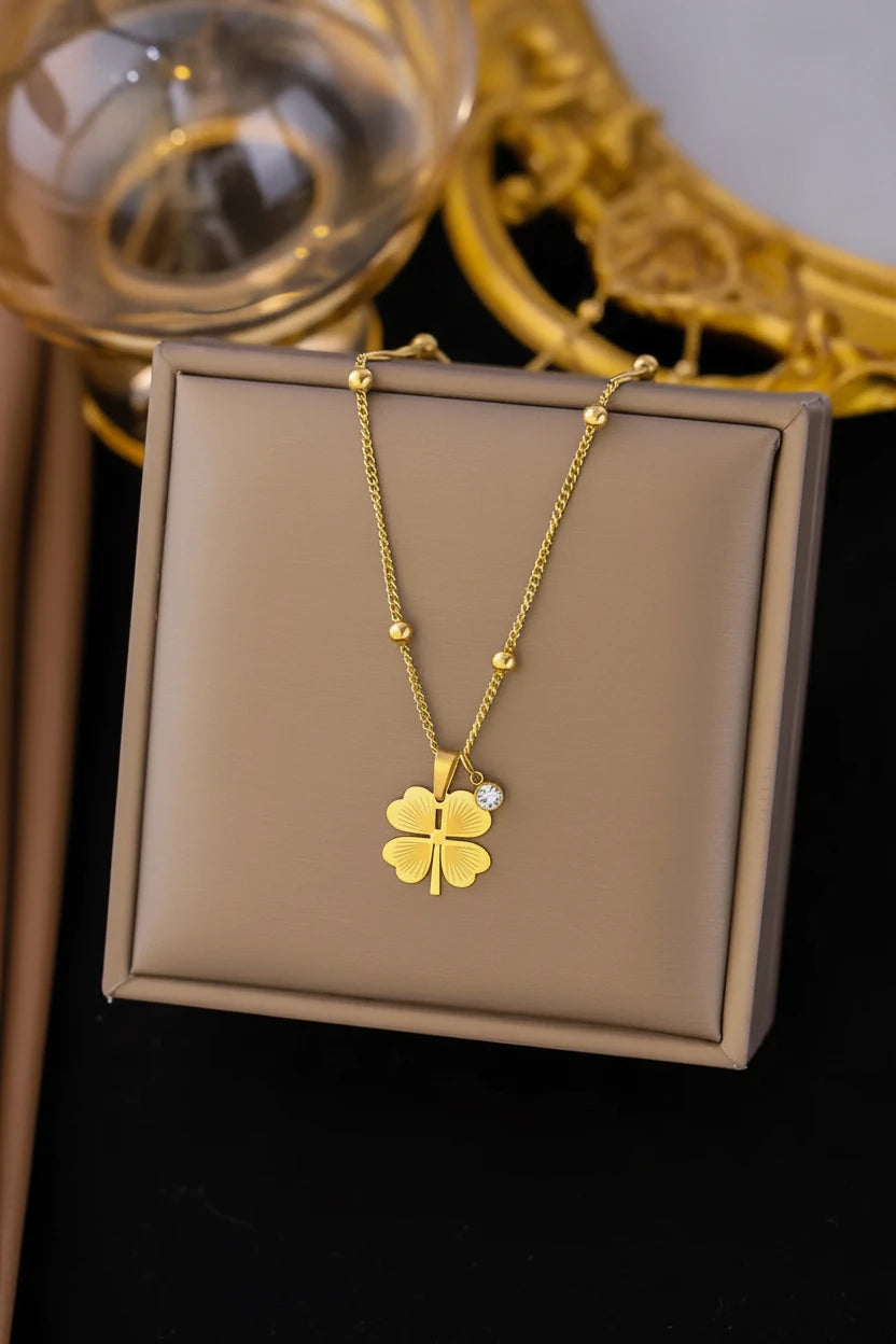 Leaf flower Pendant Necklace