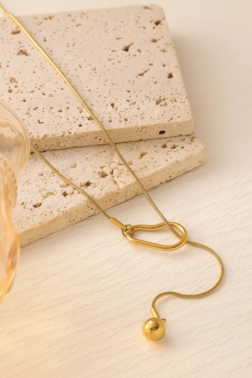 Simple Pullout Necklace